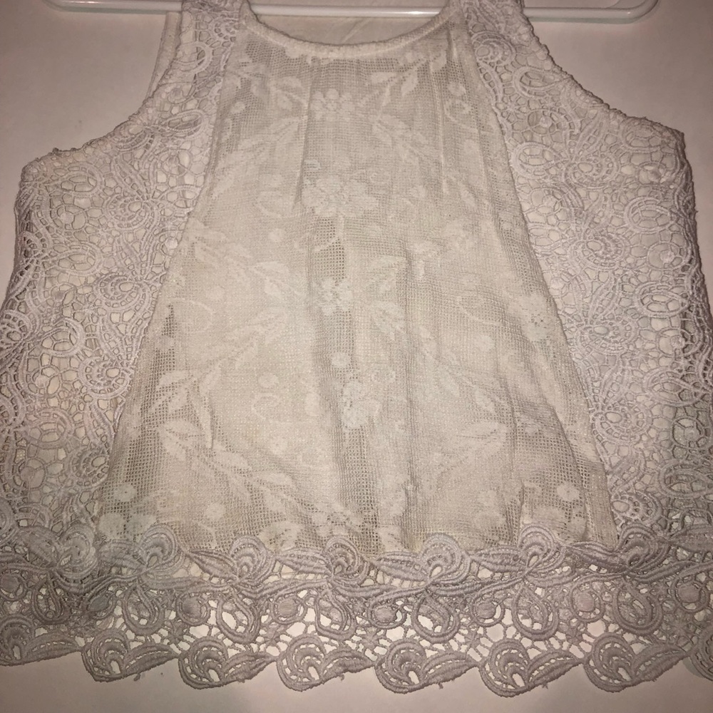 white lace tank top